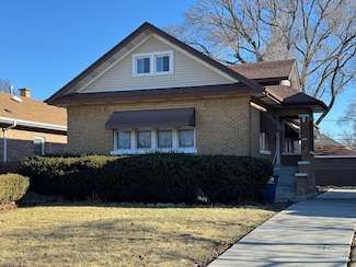 1605 S 10th Ave, Maywood, IL 60153