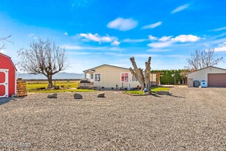270 Hinman Rd, Harrah, WA 98933