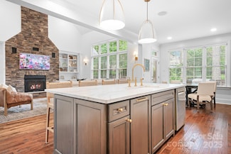 7738 Burning Ridge Dr, Stanley, NC 28164