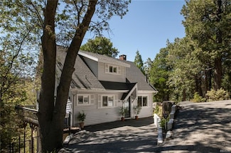 231 Crest Circle Dr, Lake Arrowhead, CA 92352