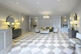 20 Church St Unit B52, Greenwich, CT 06830