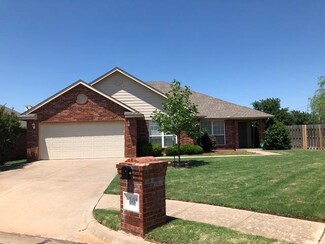 301 Bright Angel Trail, Edmond, OK 73003