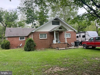326 Cottage Grove Ln, Fort Ashby, WV 26719