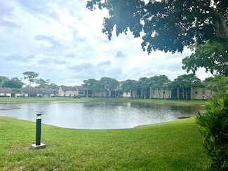 714 Sunny Pine Way Unit C1, Greenacres, FL 33415