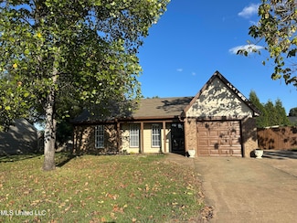 7162 Layne Dr, Horn Lake, MS 38637