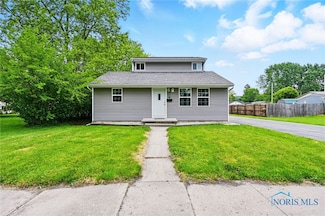 536 N Johnson St, Ada, OH 45810