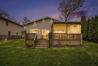 22760 Lake Shore Dr, Elkhart, IN 46514