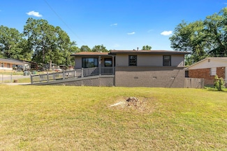 8224 W 36th St, Little Rock, AR 72204