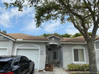 4723 SW 12th Place, Deerfield Beach, FL 33442
