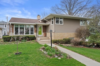 841 N 113th St, Milwaukee, WI 53226