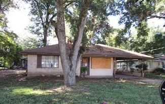 2012 Simmons St, Alexandria, LA 71301