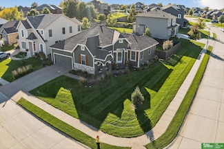 5818 N 151st St, Omaha, NE 68116