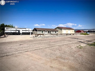 925 C St, Penrose, CO 81240