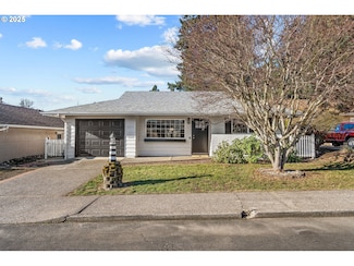 16545 SW King Charles Ave, Portland, OR 97224