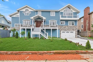 744 S Long Beach Ave, Freeport, NY 11520