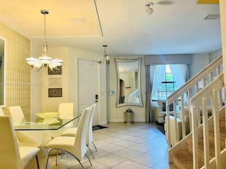 3532 W 88th Terrace, Hialeah, FL 33018
