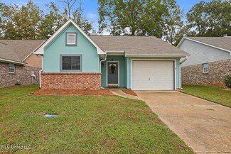 72 Lamplighter Rd, Pearl, MS 39208