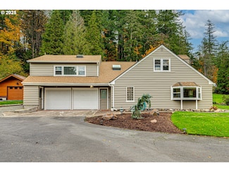 2964 Madrona Dr, Longview, WA 98632