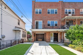69-28 43rd Ave, Woodside, NY 11377