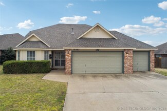 10302 E 97th Ct N, Owasso, OK 74055
