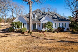 54 Fontenay Cir, Little Rock, AR 72223