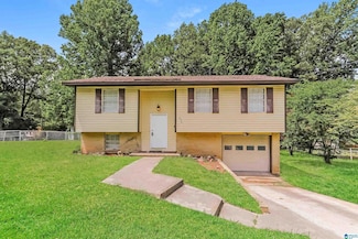 626 Yellowbird Ln, Bessemer, AL 35023
