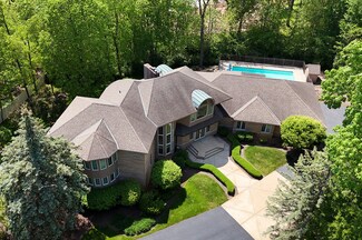 621 Chatfield Rd, New Lenox, IL 60451