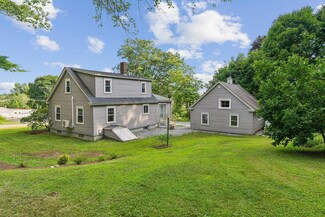 26 Ridge Rd, Lisbon, ME 04252