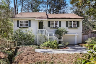 2484 Oldfield Rd NW, Atlanta, GA 30327