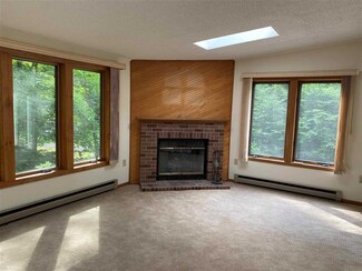 123 Oak Hill Rd, West Wardsboro, VT 05360
