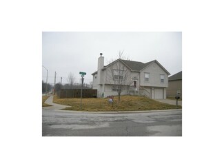 18900 E 12th St S, Independence, MO 64057