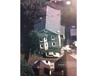 6 Hacker Ct, Worcester, MA 01603