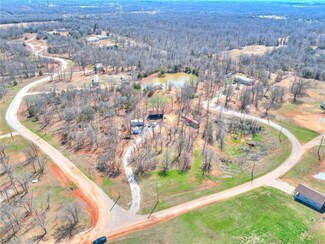 20387 Running Horse Rd, Tecumseh, OK 74873