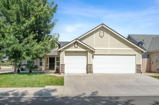 5450 N Maruyama Ave, Fresno, CA 93723