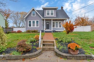21 Grant Ave, Somerville, NJ 08876