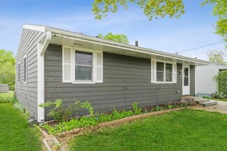 2816 E 36th St, Des Moines, IA 50317