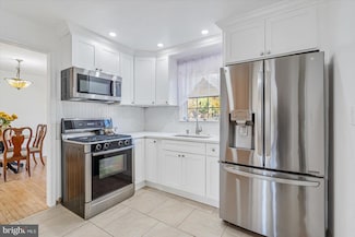 6009 Shady Spring Ave, Rosedale, MD 21237