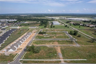 9601 Sequoia Ln, Fort Smith, AR 72916