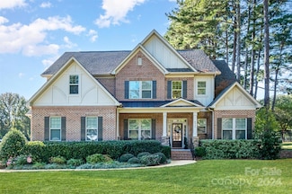 6926 Potter Rd, Weddington, NC 28104