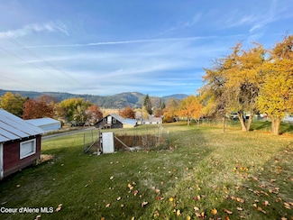 56 Midnight Dr, Saint Maries, ID 83861