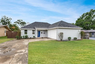 915 Warfield Way, Richardson, TX 75080