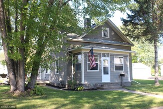 512 Syndicate St, Jordan, MN 55352