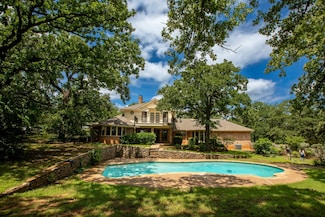 6837 Roberts Ln, Fort Worth, TX 76140