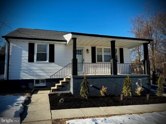2 Mctavish Ave, Catonsville, MD 21228