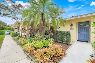 35 Glades Blvd Unit 1502, Naples, FL 34112