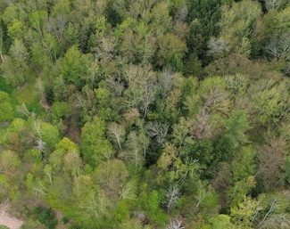 575 Greystone Dr, Richmond, VT 05477