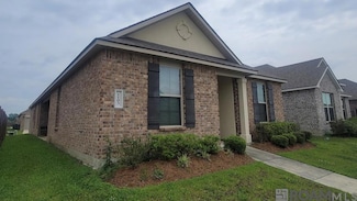 1103 Meridian Dr, Baton Rouge, LA 70820