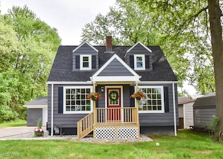 803 Hawthorne Ave NW, Warren, OH 44483