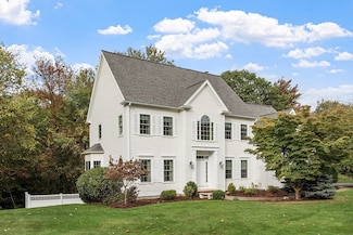 34 Joseph Rd, Shrewsbury, MA 01545