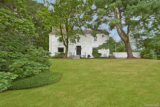 460 Sterling Rd, Harrison, NY 10528